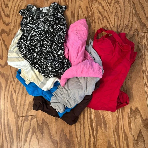 Mystery 7 piece Tops Bundle - Picture 1 of 1